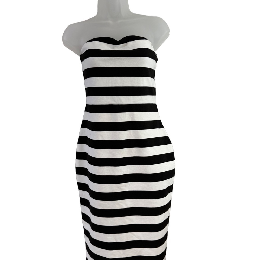 Express Black and White Strapless Sheath Dress